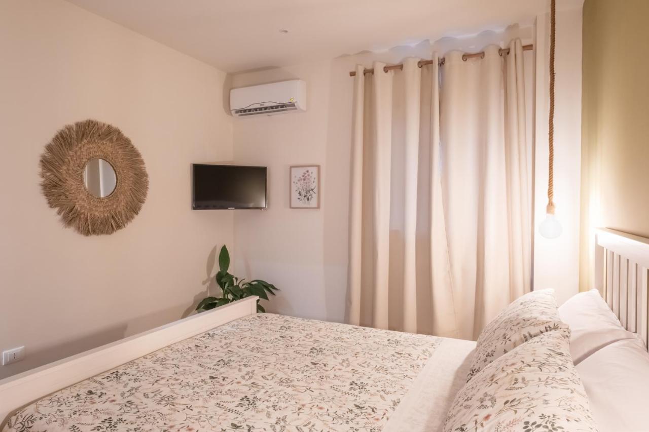 אבולה Risorgimento Apartment מראה חיצוני תמונה