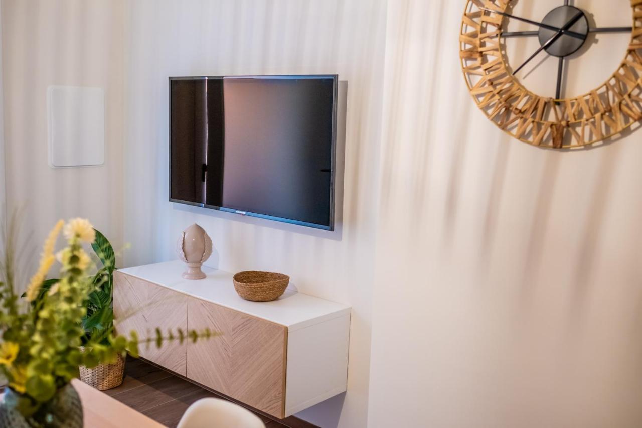 אבולה Risorgimento Apartment מראה חיצוני תמונה
